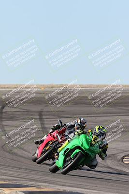 media/Jan-15-2026-Racers Edge (Thu) [[dfebeb70ab]]/3-B Group/Session 2 (Bowl Exit)/